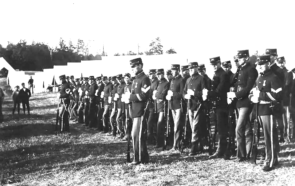 MNG orchard beach circa 1901.jpeg