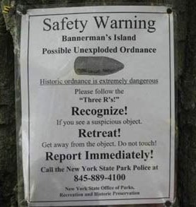 Bannerman Island ordnance warning-ed.jpg